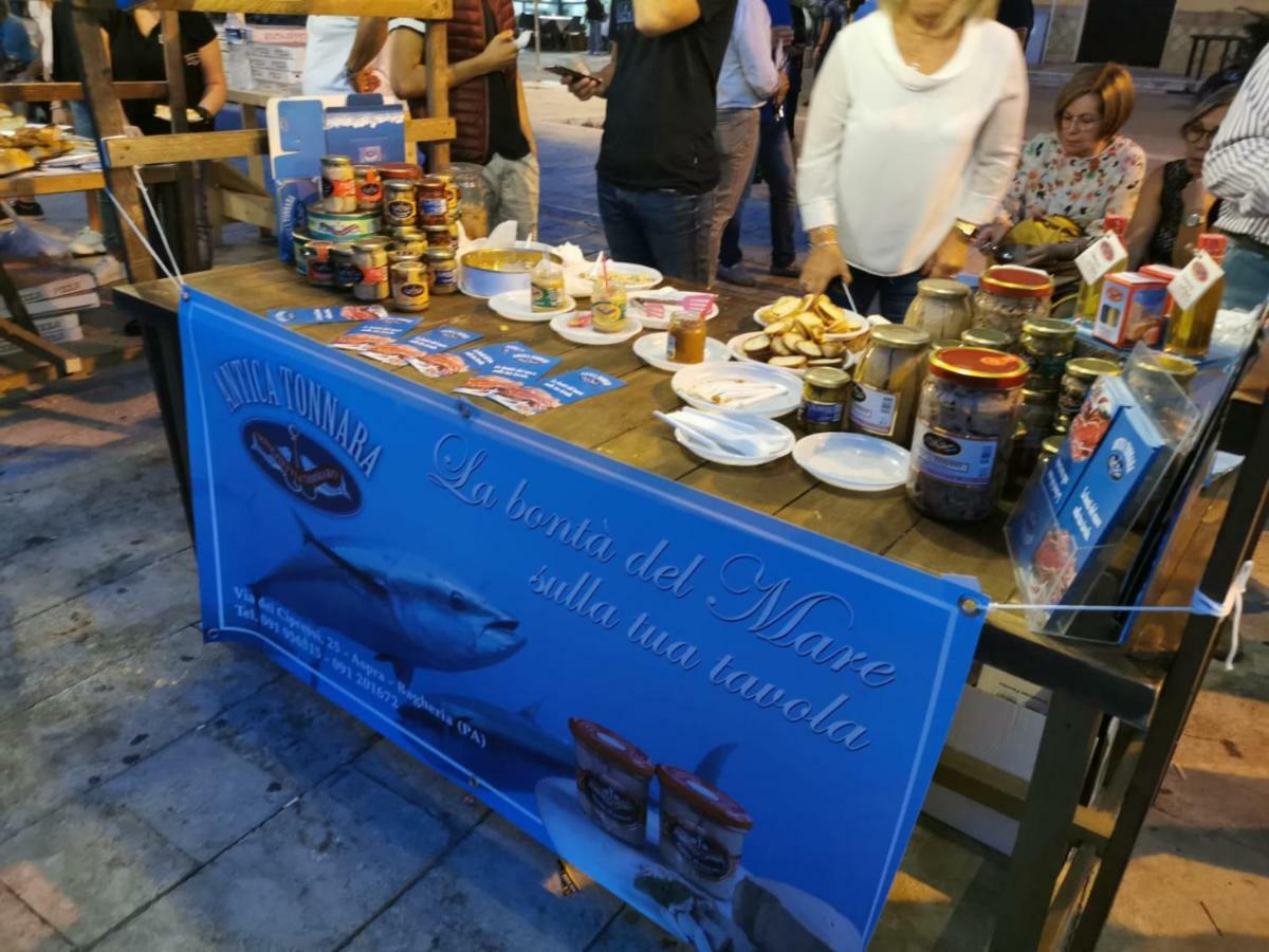 Aspra Al Delfino Blu Apartment Bagheria Bagian luar foto